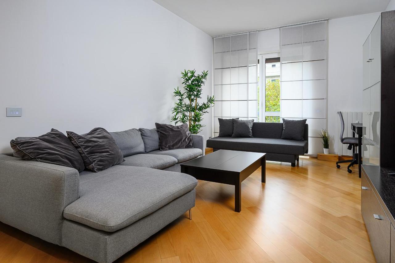 Stylish Condo Garibaldi Sempione 85M2 - Self Check-In Milano Dış mekan fotoğraf